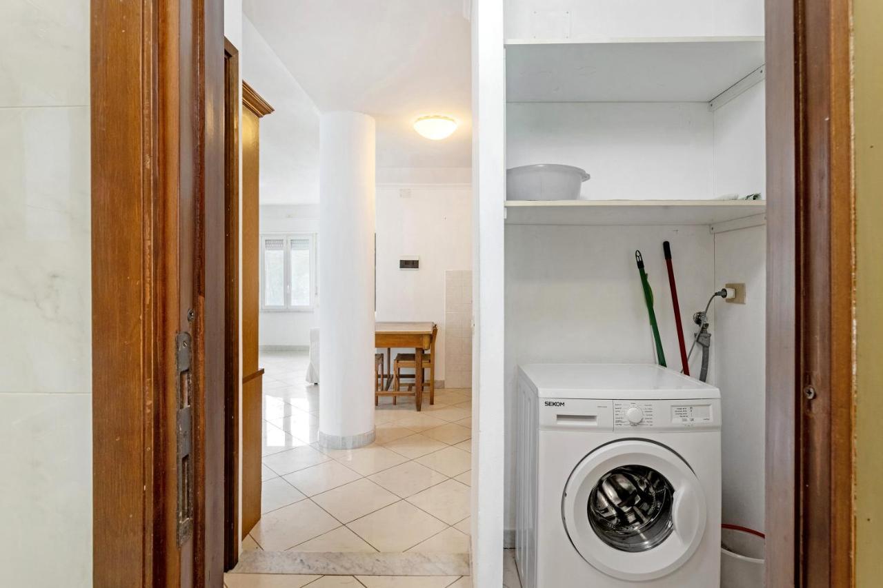 Appartamento A Castelnuovo Magra Exterior foto
